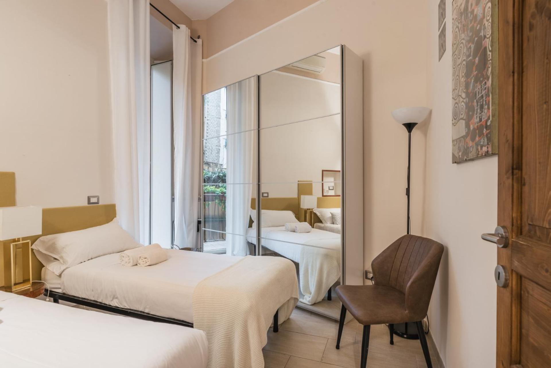 The Best Rent - Two-Bedroom Apartment Near Fori Imperiali Rome Exterior photo